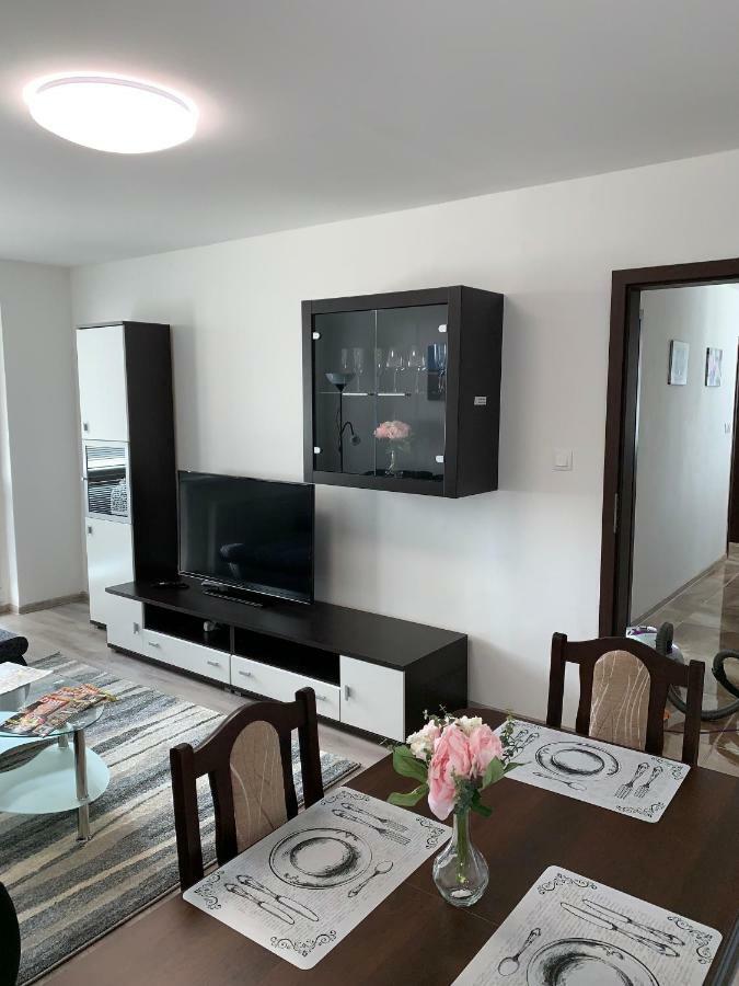 Apartament Tt10 Botanicka ترنافا المظهر الخارجي الصورة